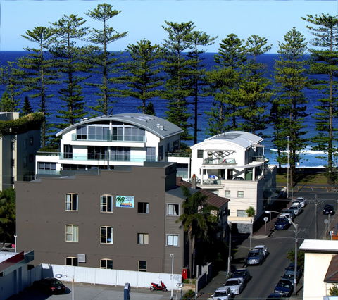 Sandy Bottoms Guesthouse - Accommodation Redcliffe 1