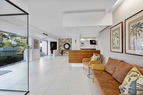 De Ville Apartments - Accommodation Redcliffe 1