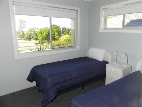 Leisure Lee Holiday Apartments - Accommodation Redcliffe 5