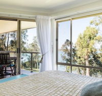 Anne's Waterfront Haven BB - Accommodation Redcliffe