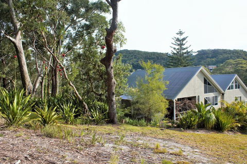 Nelson Bay Bed & Breakfast - Accommodation Redcliffe 4
