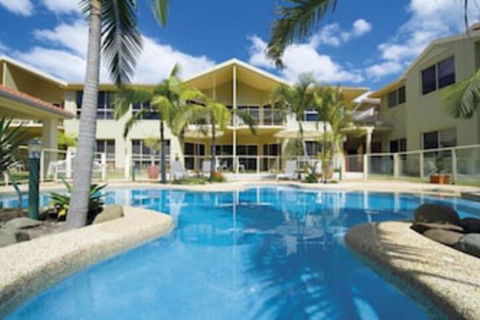 Marty's @ Little Beach - Accommodation Redcliffe 0