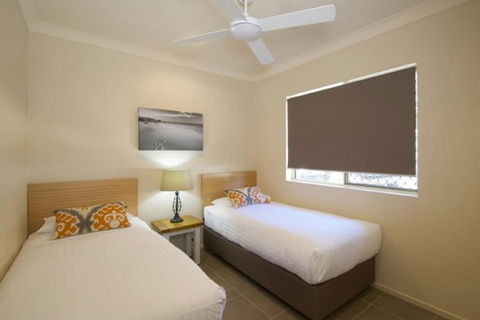 Marty's @ Little Beach - Accommodation Redcliffe 5