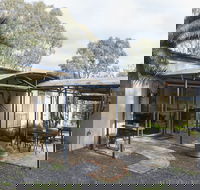 The Apartment - Accommodation Redcliffe