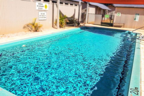 Spinifex Hotel - Accommodation Redcliffe 3