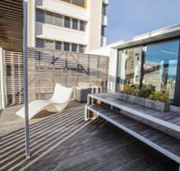 Avalon City Retreat - Accommodation Redcliffe