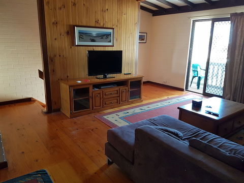 Kalbarri Sunset Villa - Accommodation Redcliffe 2