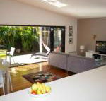 atLIZZIE - Accommodation Redcliffe