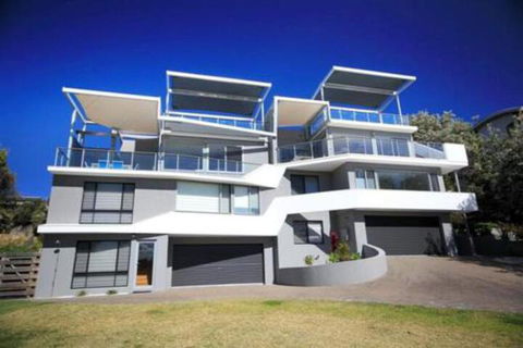 Boomerang Breeze 1 - Accommodation Redcliffe 5