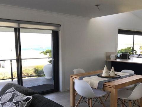 Rock Lobster - Accommodation Redcliffe 6