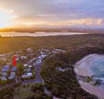 Angourie Blue 7 stroll to surfing beaches. - Accommodation Redcliffe