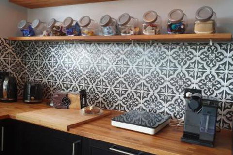 Misty Valley Homestayz - Accommodation Redcliffe 2