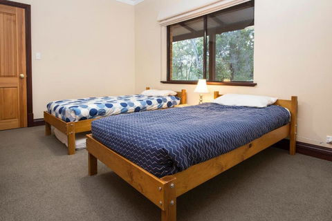 A Hidden Bush Delight - Accommodation Redcliffe 4