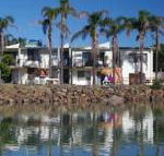 Beachfront 6 25 Willow Street - Accommodation Redcliffe