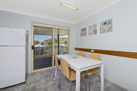 Bimbimbi 2 11 Willow Street - Accommodation Redcliffe 7