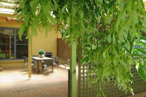 Dalton Cottage - Accommodation Redcliffe 5