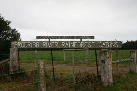 Brodribb River Rainforest Cabins Cabin 3 - Accommodation Redcliffe 6