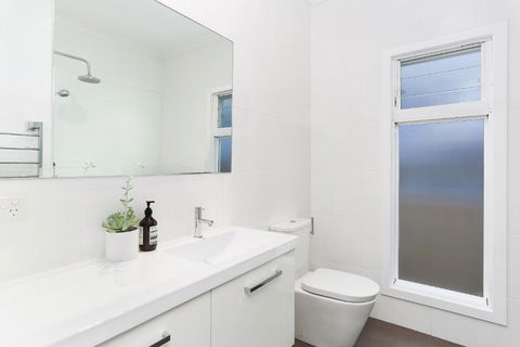 Seabank At Currarong - Accommodation Redcliffe 6