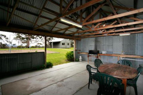 Brodribb River Rainforest Cabins Cabin 1 - Accommodation Redcliffe 6