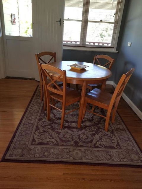 Cottage On Main - Accommodation Redcliffe 6