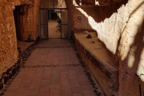 Zen Underground B & B - Accommodation Redcliffe 6