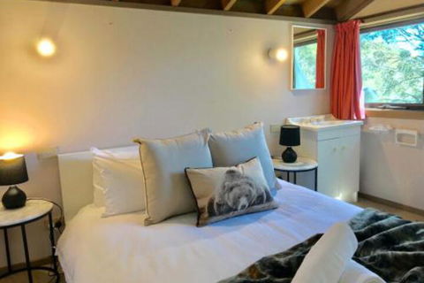 Bindi Alpine Getawayss Chalet At Tower Rd - Accommodation Redcliffe 3
