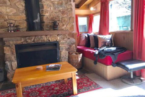 Bindi Alpine Getawayss Chalet At Tower Rd - Accommodation Redcliffe 4