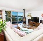 Booti Booti Lakehouse - Accommodation Redcliffe