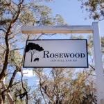 Rosewood Cottage - Accommodation Redcliffe 0
