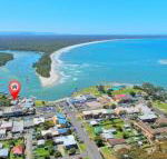 Sail on in Boatshed - Accommodation Redcliffe