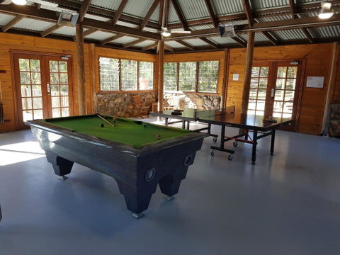 Bundera Lodge - Accommodation Redcliffe 1