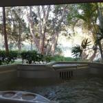 Lake Russell Lakeside Retreat - Accommodation Redcliffe 0