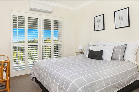 Avocado Grove B & B - Accommodation Redcliffe 5