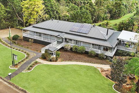 Avocado Grove B & B - Accommodation Redcliffe 1