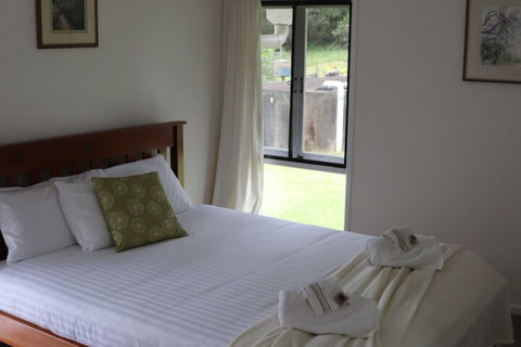 Mapleton Falls Farm House - Accommodation Redcliffe 7