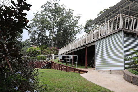Mapleton Falls Farm House - Accommodation Redcliffe 2
