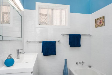A SWEET ESCAPE Carefree Beach Home - Accommodation Redcliffe 3