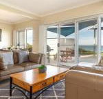 Mamorhomy beachfront spacious apartment - Accommodation Redcliffe