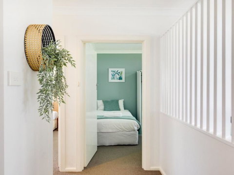 Ocean Blue Apartment Three Apartment On 2nd Level - Accommodation Redcliffe 2