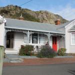 Gardenia House - Accommodation Redcliffe 0