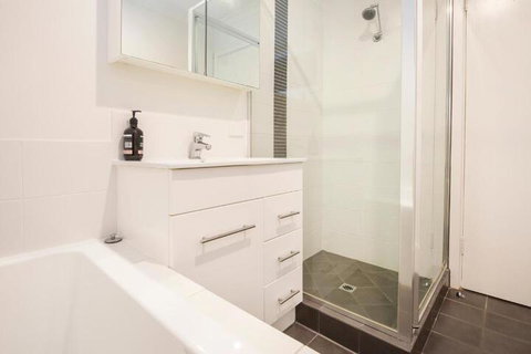 Eagle Bay Beach House - Accommodation Redcliffe 5