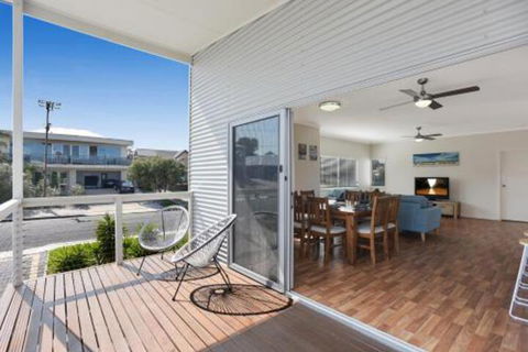 Moana Dreams - Accommodation Redcliffe 0