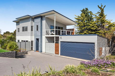 Moana Dreams - Accommodation Redcliffe 7