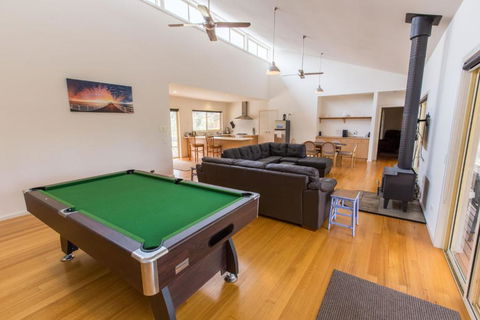 Acacia Lakehouse The Lake At Your Doorstep - Accommodation Redcliffe 3