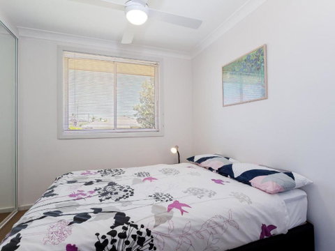 Argyle Cottage 41 Argyle Avenue Great Family Home For Holidays - Accommodation Redcliffe 1
