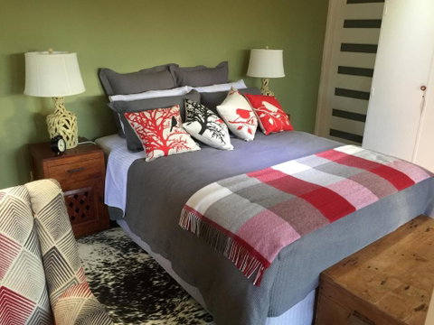 Destinys Run Retreat - Accommodation Redcliffe 3
