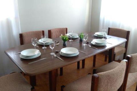 Large 5 Bedroom House With Wifi & Netflix Close To Taronga Western Plains Zoo - Accommodation Redcliffe 4