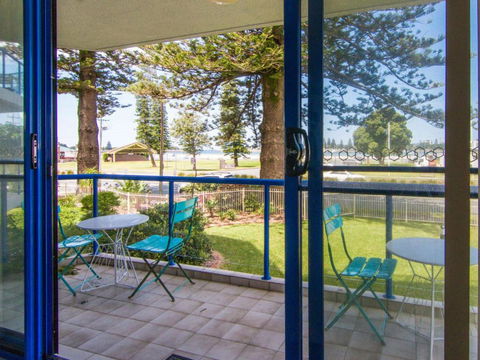 Heritage 102 Great Water Views - Accommodation Redcliffe 5