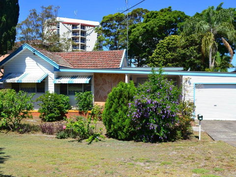 11 Peel Street - Accommodation Redcliffe 5