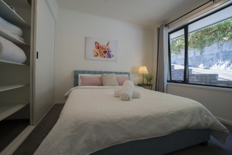 Amazing Sea Views Luxury Guest House - Accommodation Redcliffe 4